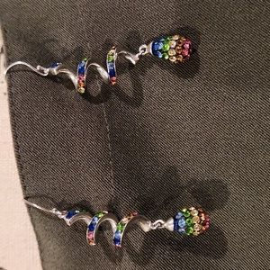 Multi-colored stones in these earrings.